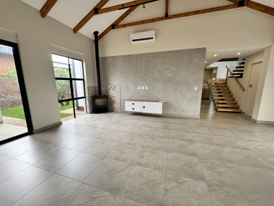 3 Bedroom Property for Sale in Helderzicht Eco Estate North West